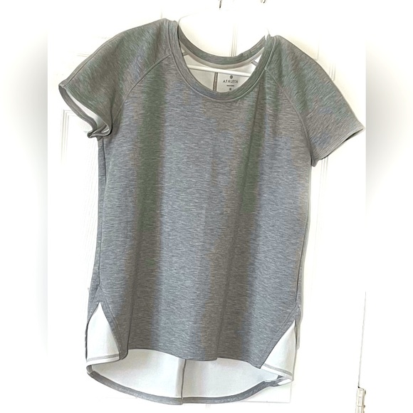 ATHLETA sports Light Gray color Short Sleeve T Shirt Sz M - Picture 1 of 11